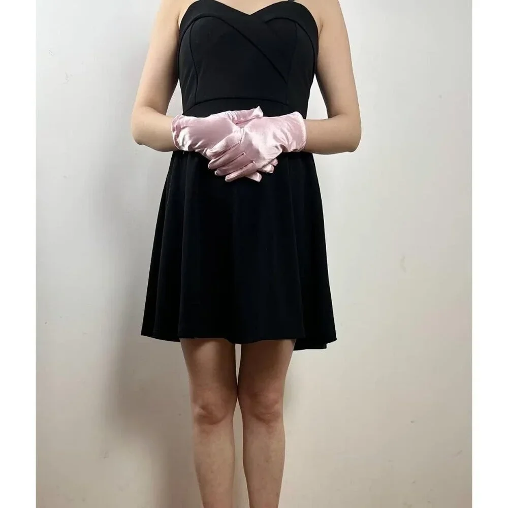 Women's Evening Light Pink Short Satin Lace Gloves Gothic Choker Necklace design